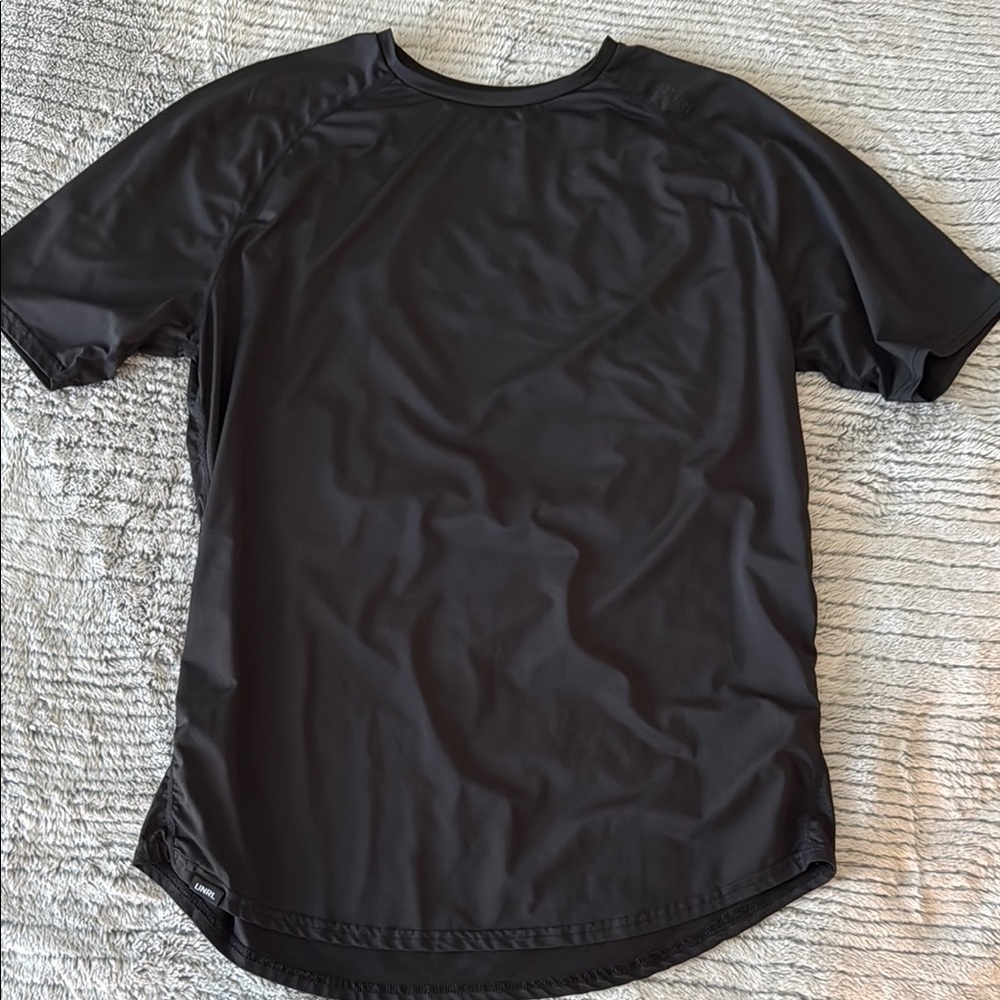 Black Short Sleeve Men's Tee